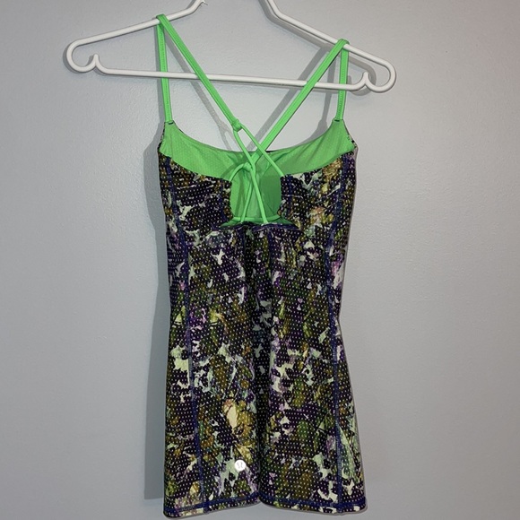 Lululemon Dancing Warrior Tank - Picture 5 of 7